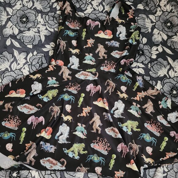 Colorful Patterned Women's Dress - Picture 3 of 3